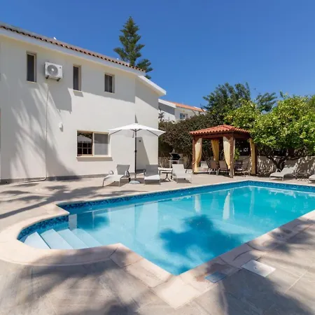 Coralia - Coastal Comfort Near & Restaurants Pegeia