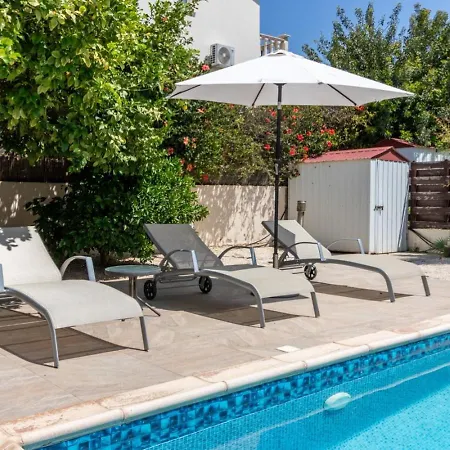 Coralia - Coastal Comfort Near & Restaurants Feriehus *