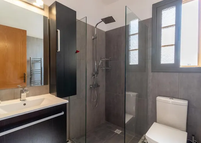 Coralia - Coastal Comfort Near & Restaurants Pégeia