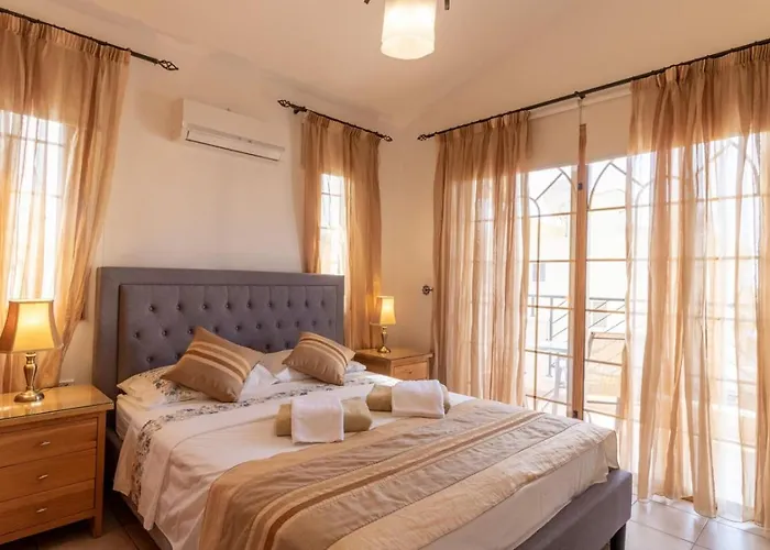 Coralia - Coastal Comfort Near & Restaurants Semesterbostad *