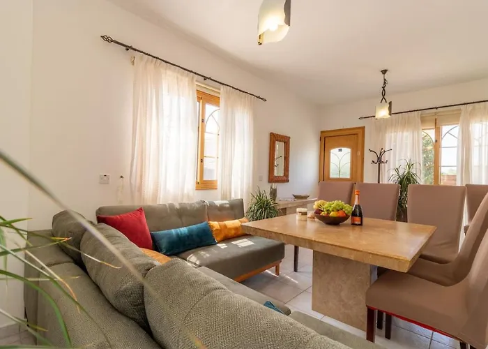 Coralia - Coastal Comfort Near & Restaurants Semesterbostad Pégeia